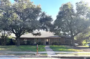 2616 Teakwood Ln, Plano, TX 75075 - Photo 2