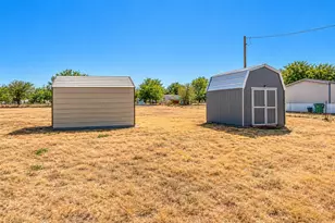 136 Private Road 4907, Haslet, TX 76052 - Photo 4