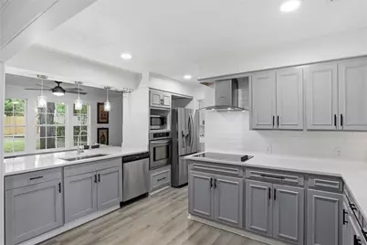 1314 E Lovers Lane, Arlington, TX 76010 - Photo 10