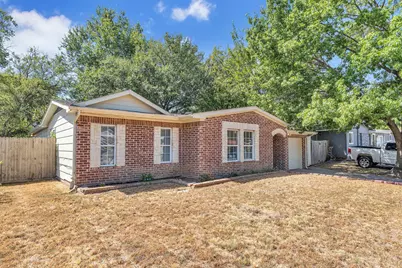 1314 E Lovers Lane, Arlington, TX 76010 - Photo 4