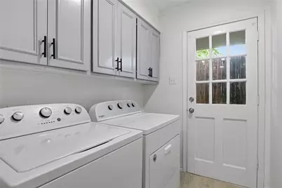 1314 E Lovers Lane, Arlington, TX 76010 - Photo 14