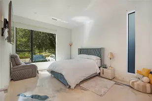 60 Vanguard Way, Dallas, TX 75243 - Photo 18