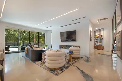 60 Vanguard Way, Dallas, TX 75243 - Photo 6