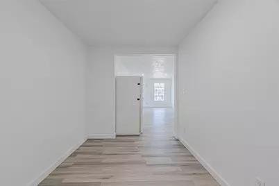 5406 Houghton Avenue, Fort Worth, TX 76107 - Photo 8