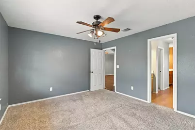 108 Chisolm Trail Court, Springtown, TX 76082 - Photo 20
