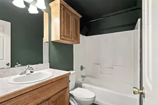 108 Chisolm Trail Ct, Springtown, TX 76082 - Photo 10