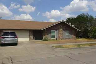 2107 Bordeaux Dr, Carrollton, TX 75007 - Photo 18