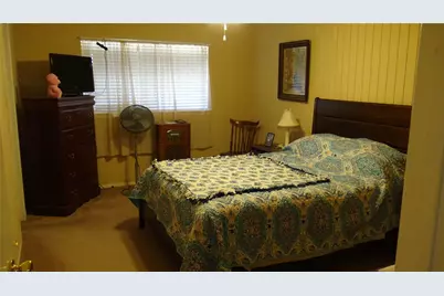 2107 Bordeaux Drive, Carrollton, TX 75007 - Photo 6
