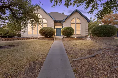 2002 Clearview Drive, Ennis, TX 75119 - Photo 1
