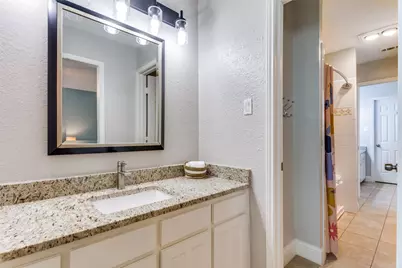 529 Essex Place, Euless, TX 76039 - Photo 18