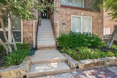 2916 Thomas Avenue, Dallas, TX 75204 - Photo 2