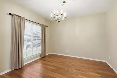 1021 Dartmouth Drive, Lewisville, TX 75067 - Photo 4