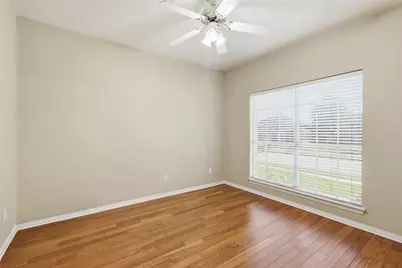 1021 Dartmouth Drive, Lewisville, TX 75067 - Photo 8