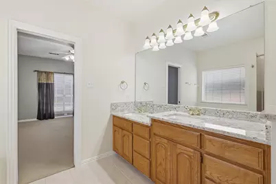 1021 Dartmouth Drive, Lewisville, TX 75067 - Photo 22