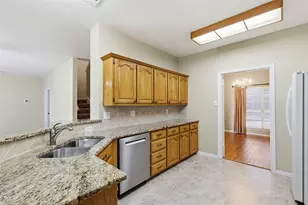 1021 Dartmouth Dr, Lewisville, TX 75067 - Photo 16