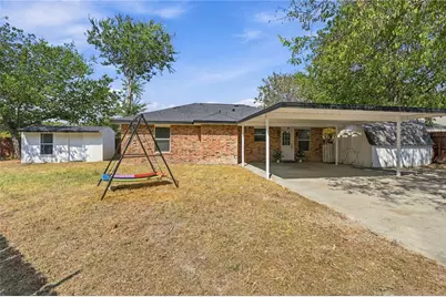 900 N Grand Avenue, Waxahachie, TX 75165 - Photo 24