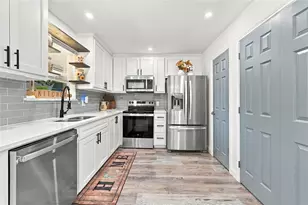900 N Grand Ave, Waxahachie, TX 75165 - Photo 8