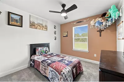 900 N Grand Avenue, Waxahachie, TX 75165 - Photo 14