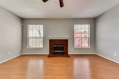 503 Las Cruces Drive, Irving, TX 75063 - Photo 4