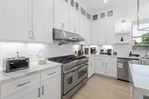 17327 Davenport Rd, Dallas, TX 75248 - Photo 12