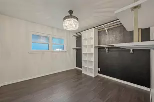 2400 W Lavender Ln, Arlington, TX 76013 - Photo 18