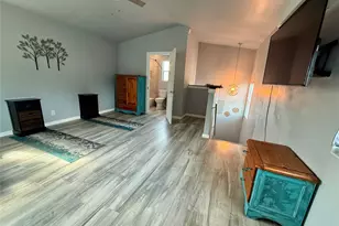 824 S Blue Quail Ct, Granbury, TX 76049 - Photo 8