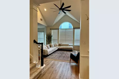 803 Kodiak Circle, Euless, TX 76039 - Photo 4