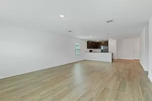 402 Moray Dr, Princeton, TX 75407 - Photo 6