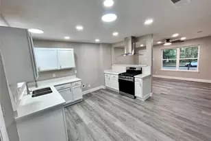 705 Jadewood Dr, Dallas, TX 75232 - Photo 12