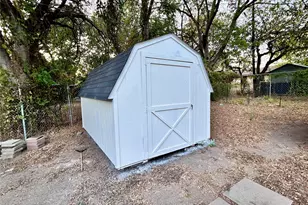 705 Jadewood Dr, Dallas, TX 75232 - Photo 8