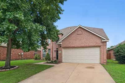 10609 Augusta Lane, Rowlett, TX 75089 - Photo 2