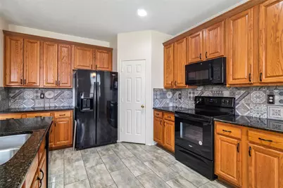 10609 Augusta Lane, Rowlett, TX 75089 - Photo 10