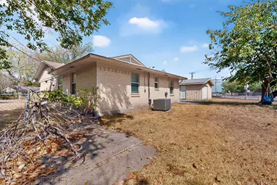 2402 Loyce Drive, Mesquite, TX 75149 - Photo 36