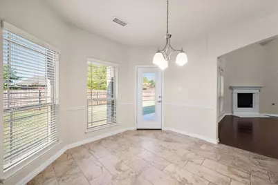 709 Netherfield Parkway, Mansfield, TX 76063 - Photo 16