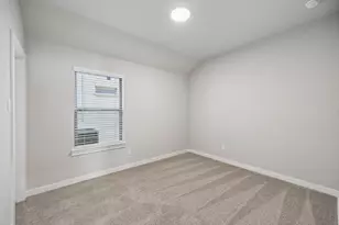 10625 Blakely Crk Rd, Fort Worth, TX 76126 - Photo 24
