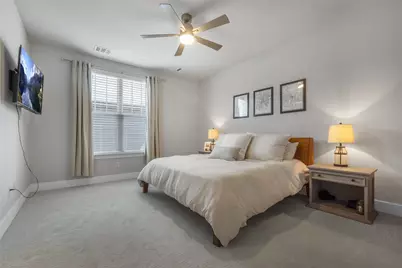 621 N Tyler Street #202, Dallas, TX 75208 - Photo 16
