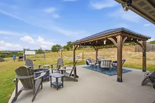 210 Timber Vly Ct, Weatherford, TX 76085 - Photo 10