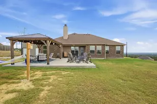 210 Timber Vly Ct, Weatherford, TX 76085 - Photo 16