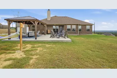 210 Timber Valley Court, Weatherford, TX 76085 - Photo 12