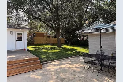 721 Hurstview Drive, Hurst, TX 76053 - Photo 14