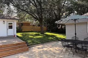 721 Hurstview Dr, Hurst, TX 76053 - Photo 14