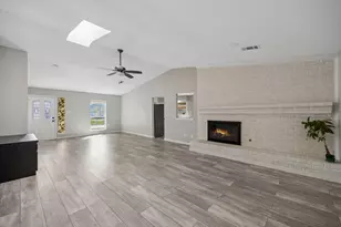 1605 Versailles Dr, Richardson, TX 75081 - Photo 6