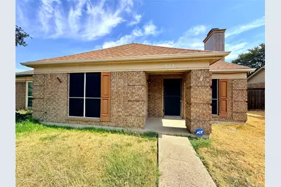 923 Binbrook Drive, Mesquite, TX 75149 - Photo 2