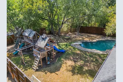 305 Brock Street, Coppell, TX 75019 - Photo 4
