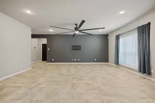 240 Teakwood Dr, Princeton, TX 75407 - Photo 10