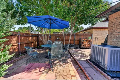 240 Dewey Court, Irving, TX 75060 - Photo 26
