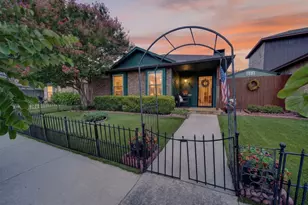 240 Dewey Ct, Irving, TX 75060 - Photo 1