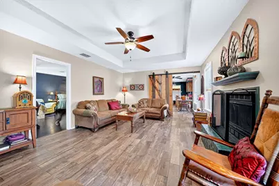 240 Dewey Court, Irving, TX 75060 - Photo 4
