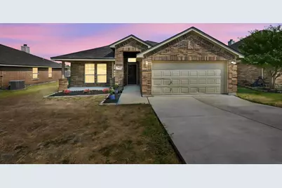9208 Arlene Drive, White Settlement, TX 76108 - Photo 2