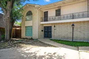 3621 Stables Ln, Dallas, TX 75229 - Photo 4